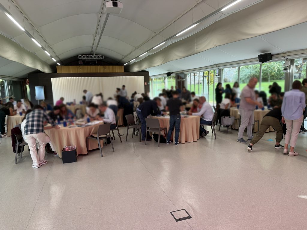 escape room para grupos numerosos